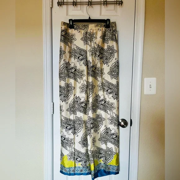 ZARA Cream and Black Paisley-Print Wide Leg Pants - Picture 3 of 7